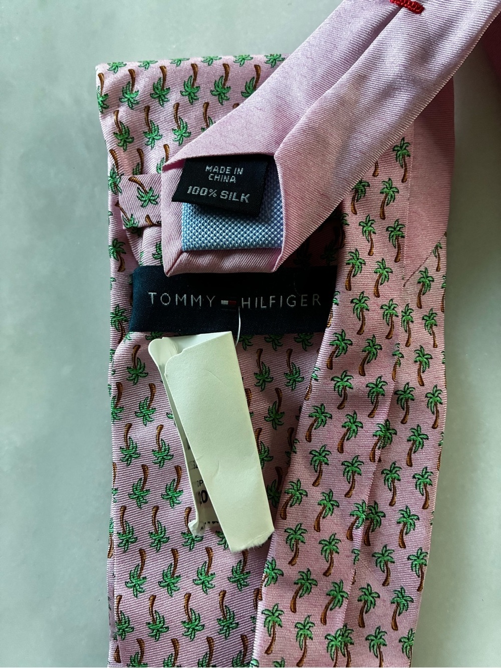 Tommy Hilfiger Pink Tie with Green Palm Tree Print 100% silk. Tropical preppy
